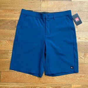 Quiksilver Shorts Men's 30 Blue Golf Casual Flat Front Lightweight NWT